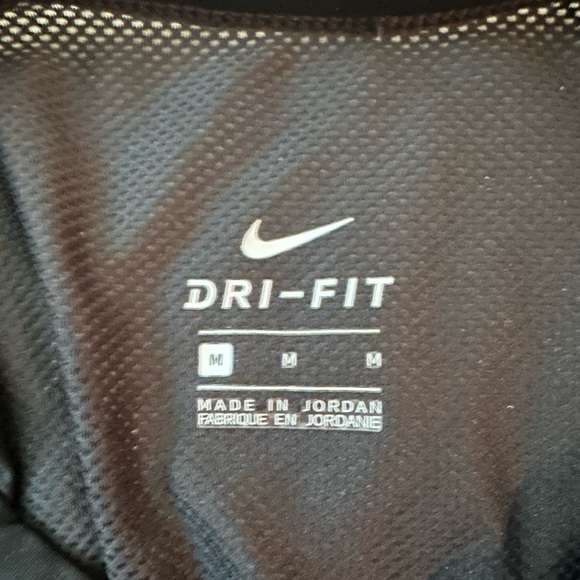 NIKE Mesh Top - Picture 3 of 3